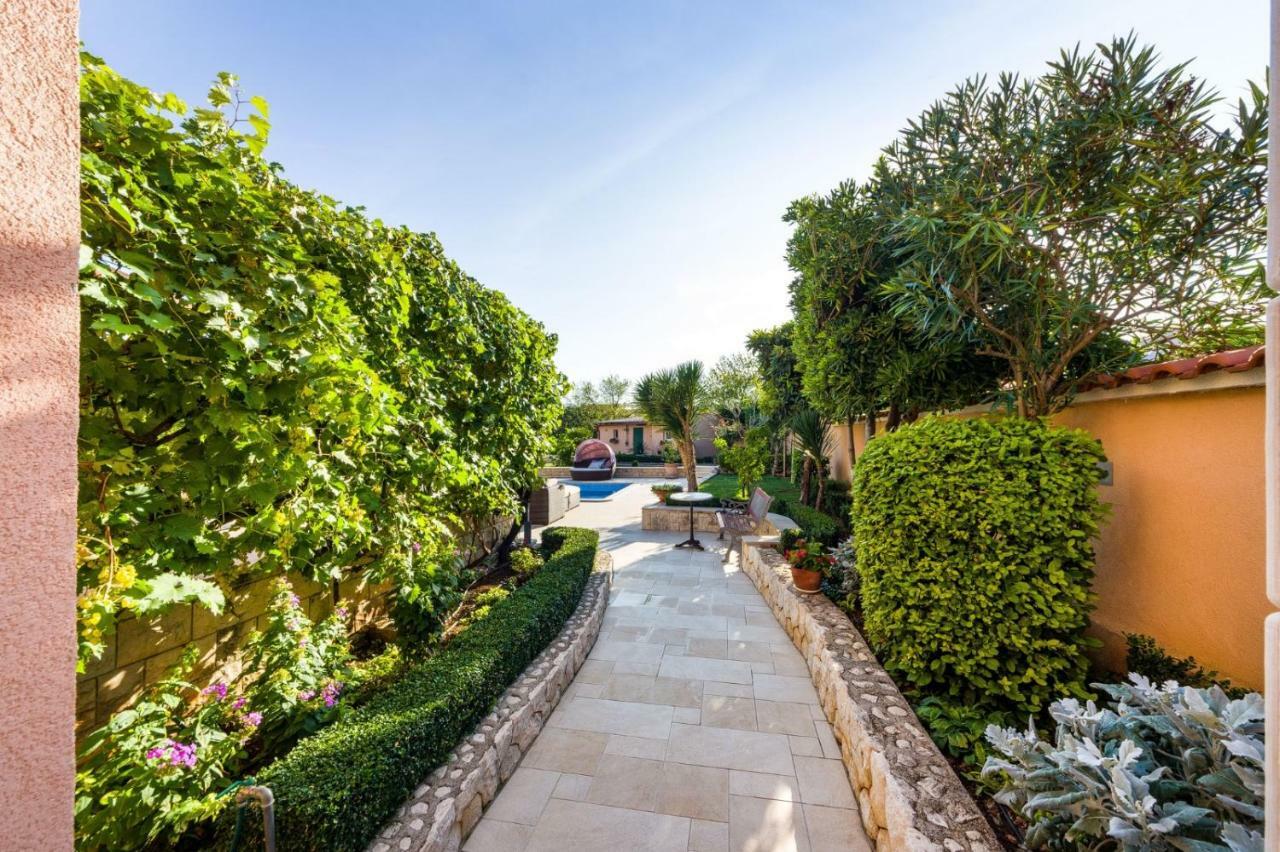 Navis Luxury Villa Vodice Exterior foto